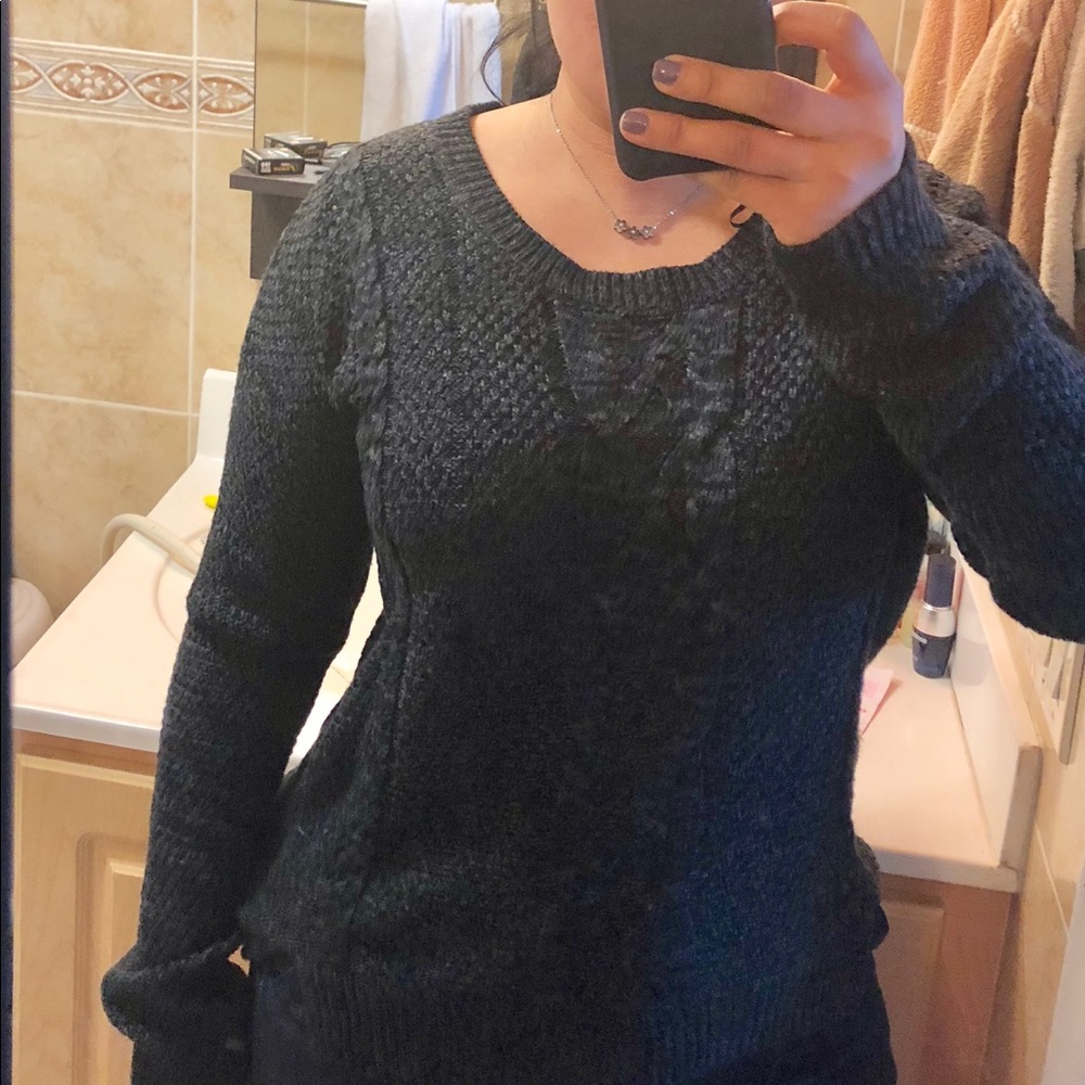Black_Grey Sweater